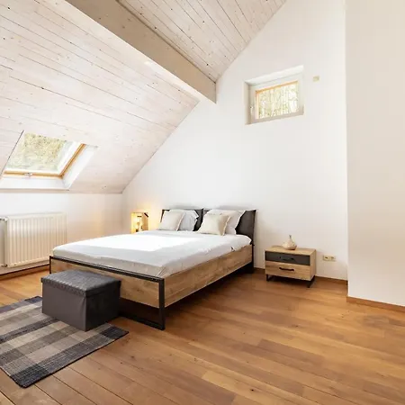 Peitry Event House Vakantiehuis *