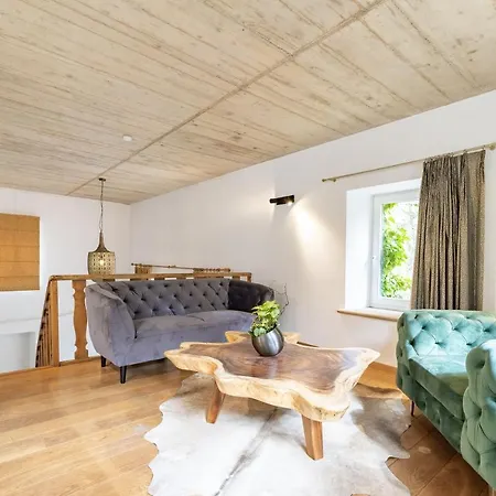 Peitry Event House Vakantiehuis *